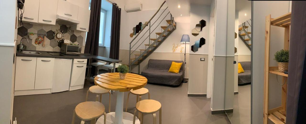 Little Dream Residenza - Napoli Apartment Bagian luar foto