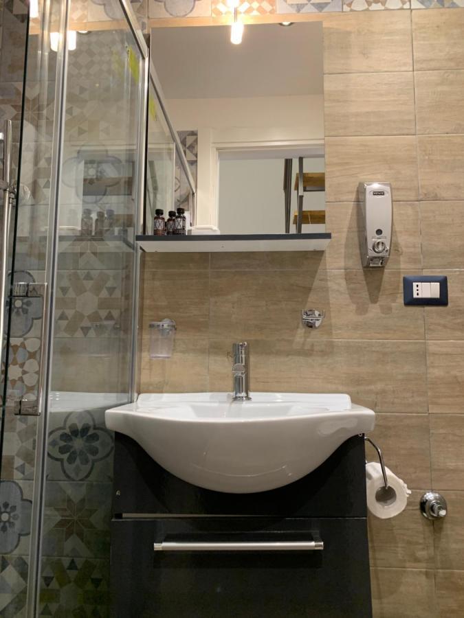Little Dream Residenza - Napoli Apartment Bagian luar foto